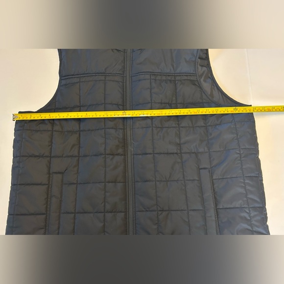 Lands End Men Black Puffer Vest Size XL 46-48 Zip Up W/ Pockets Outdoor - Picture 8 of 12